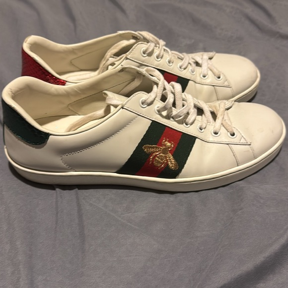 Gucci sneakers - Picture 2 of 4